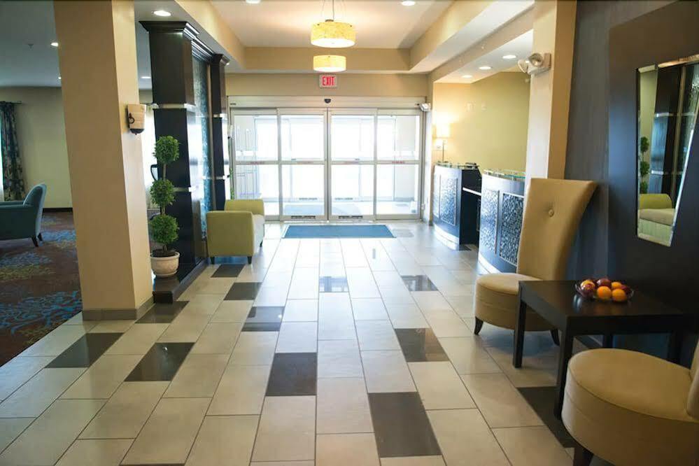 Holiday Inn Express - Albert Lea By Ihg Bagian luar foto